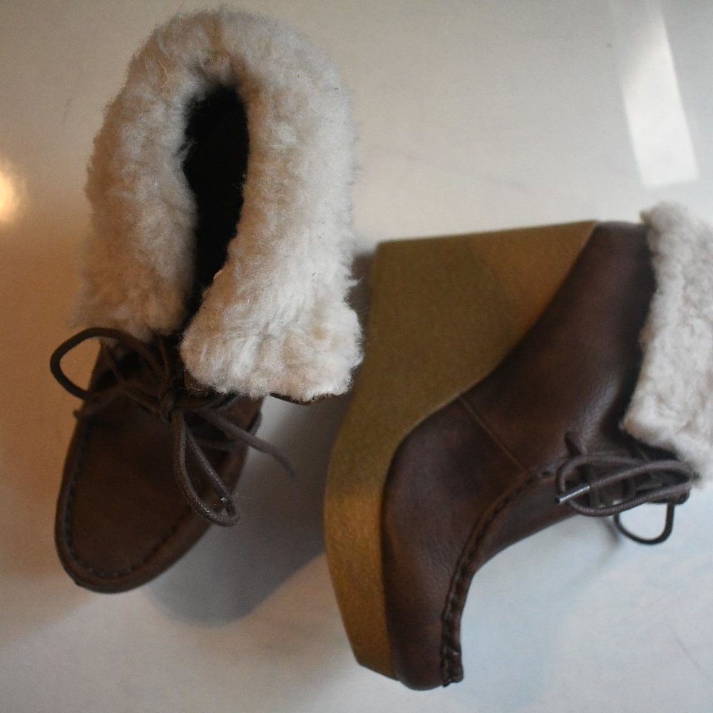 Forever 21 wedged boots